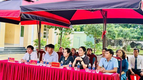 Lễ khai giảng năm học mới tại trường Tiểu học và Trung học cơ sở Lê Quý Đôn