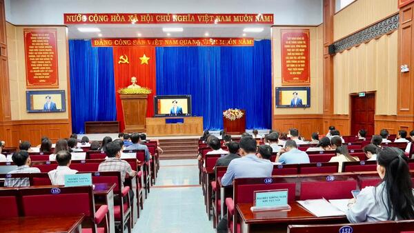 Hội nghị quán triệt và triển khai thực hiện Nghị quyết Trung ương 4